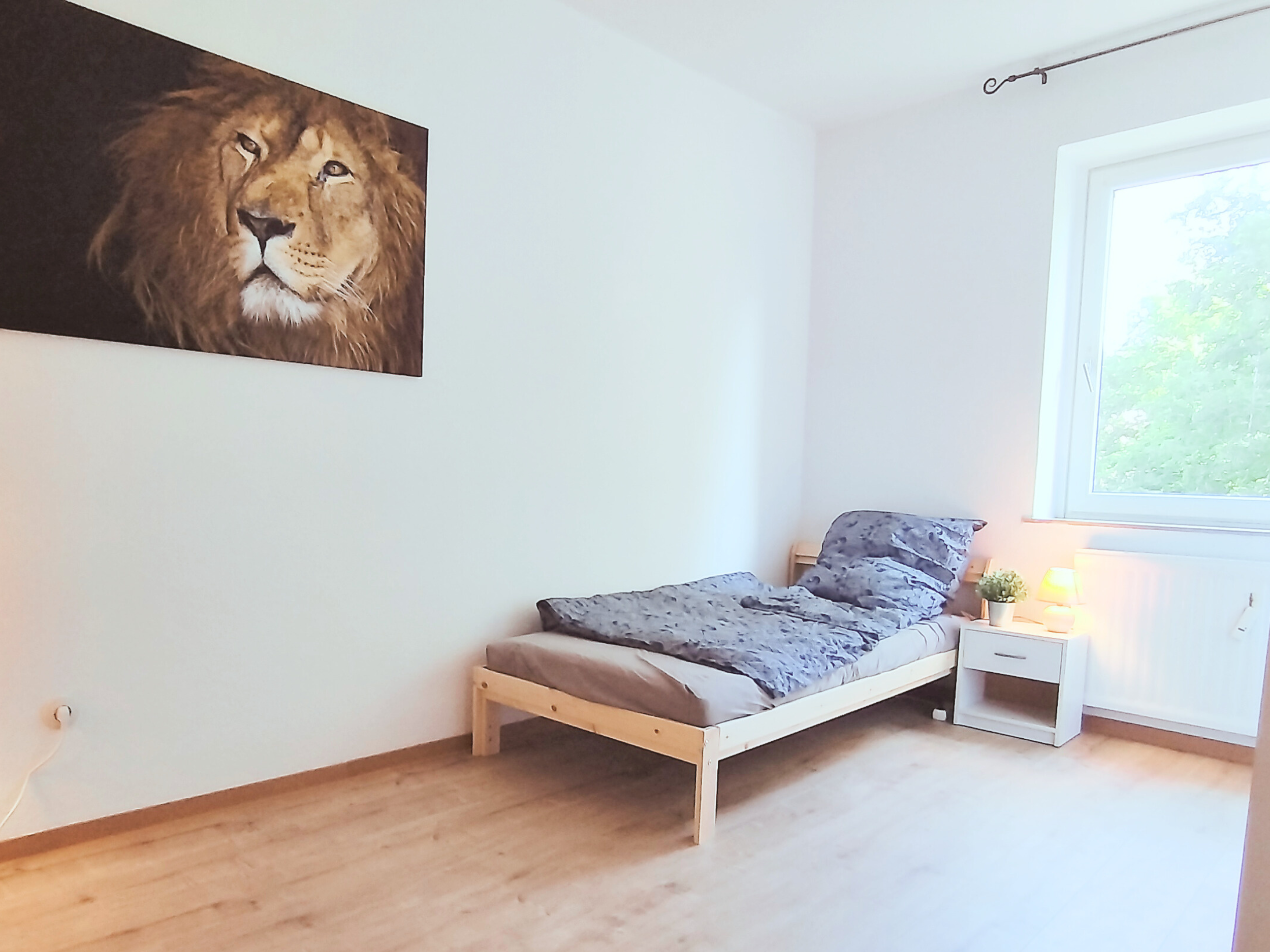 Monteurwohnung - Kaffeemaschine - Wilhelmshaven - Schlafzimmer - flex living -  Monteurwohnungen in Wilhelmshaven