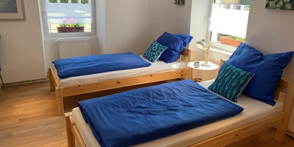 Monteurwohnung - PLZ 79312 (Deutschland) - Schlafzimmer 2 - Monteurwohnung Elfriede - Küche - TV - 2 Parkplätze - 2 Bäder