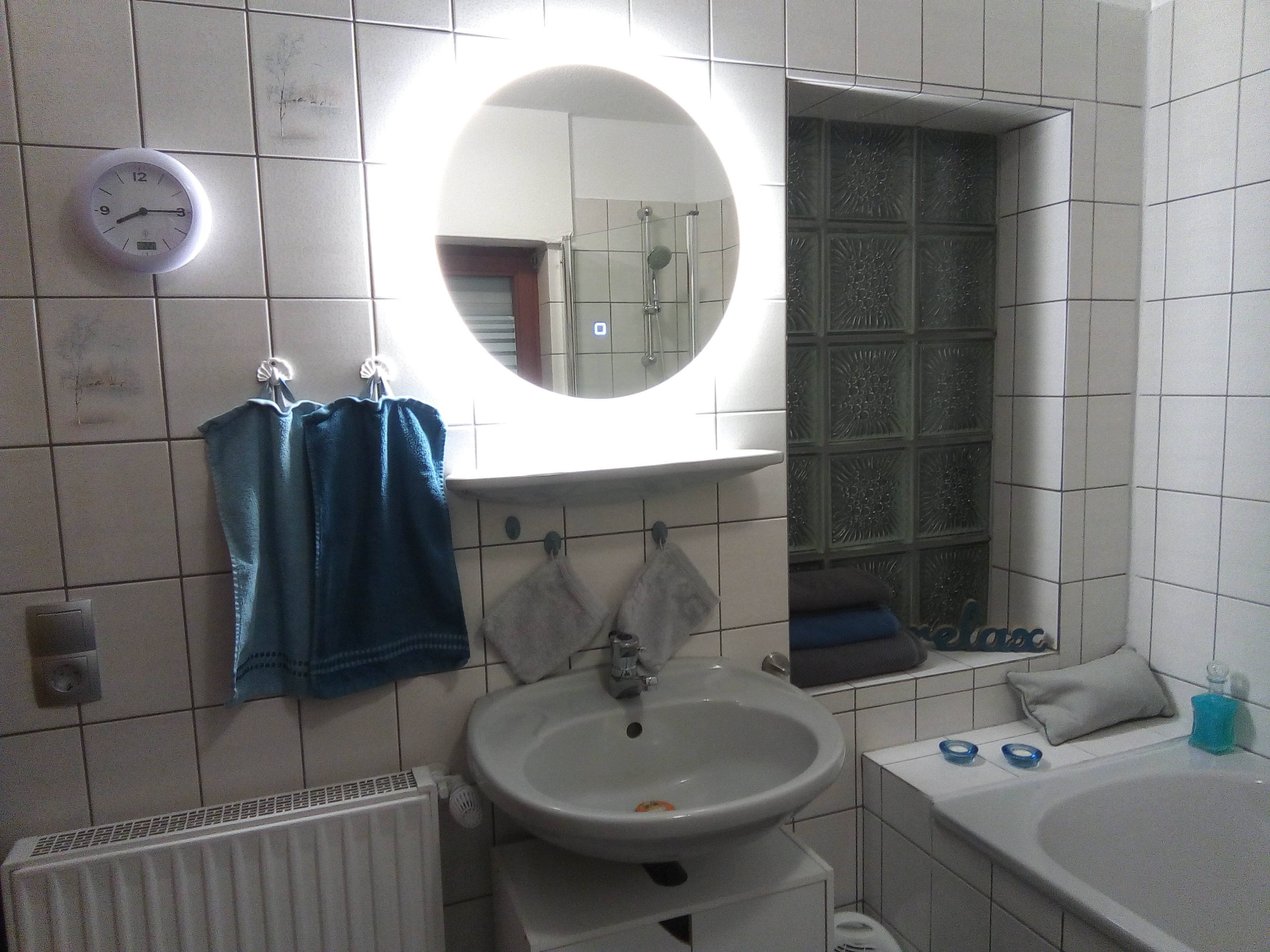 Monteurzimmer: Tageslicht-Bad - Just have a good time 