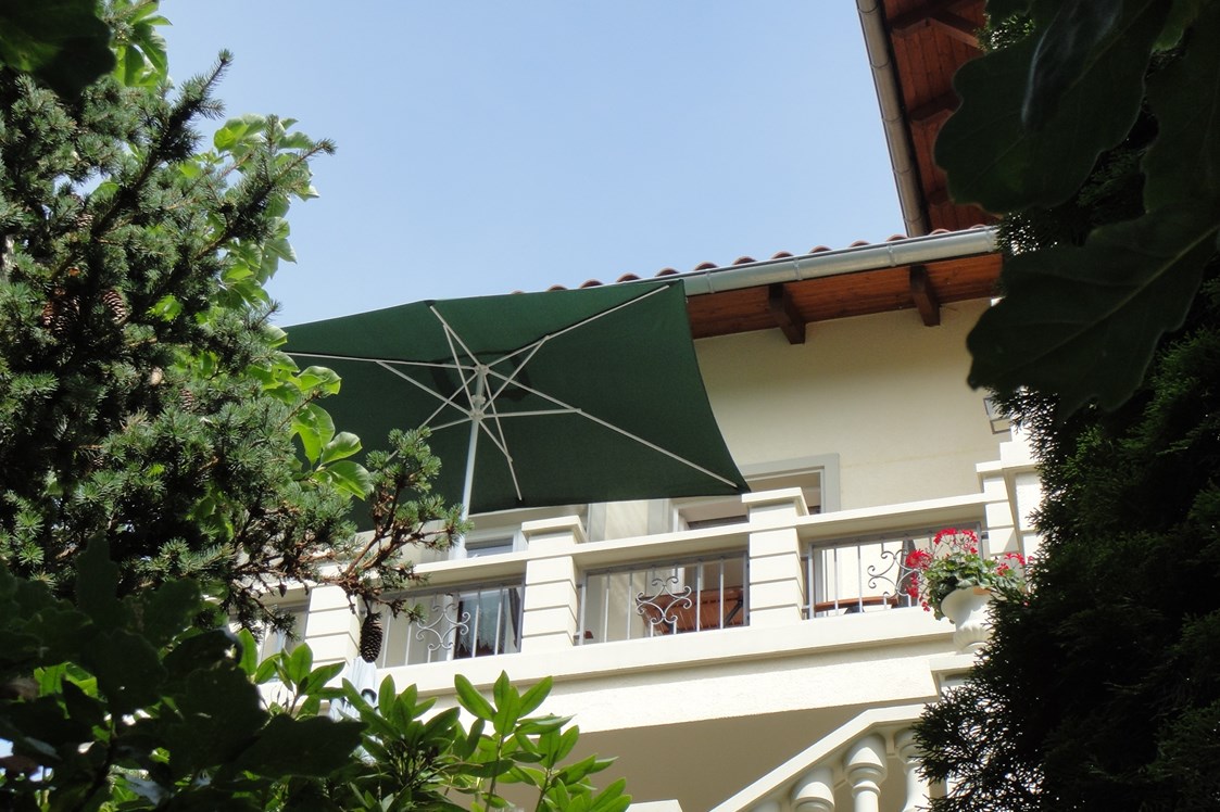 Monteurzimmer: Balkon - Ferienwohnung zum Entspannen