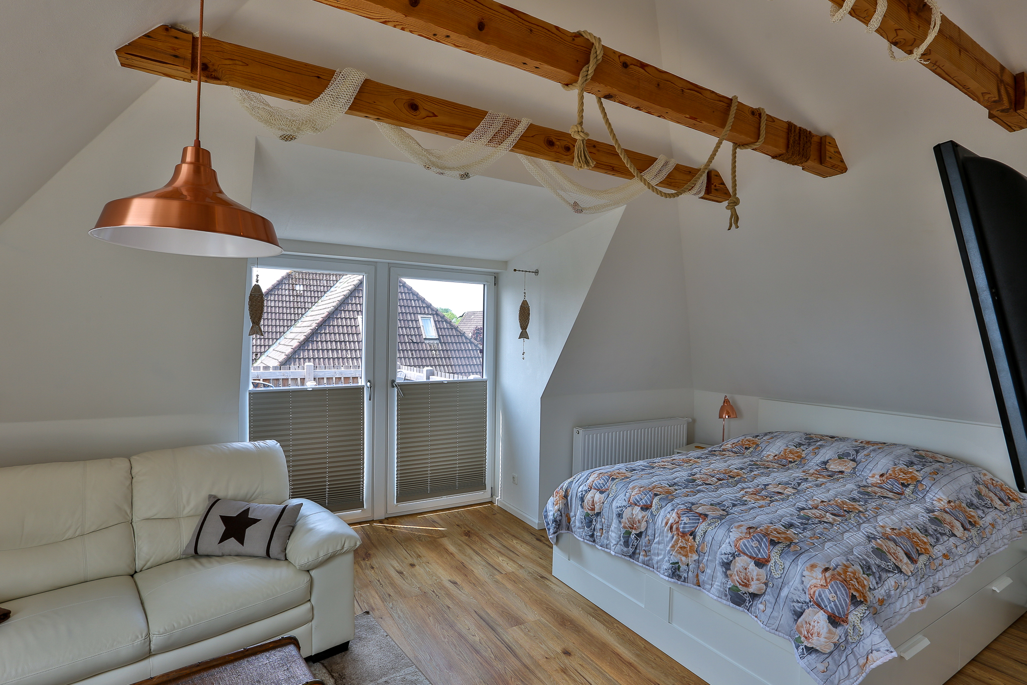 Monteurzimmer: Schlaf und Wohnbereich OG - Hus Möwenschiet 2-8 Pers.