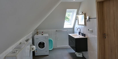 Monteurwohnung - Kaffeemaschine - Schleswig-Holstein - Bad - Hus Möwenschiet 2-8 Pers.