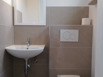 Monteurwohnung - Balkon - Deutschland - Gäste-WC im Erdgeschoss - sleep in Bremen
