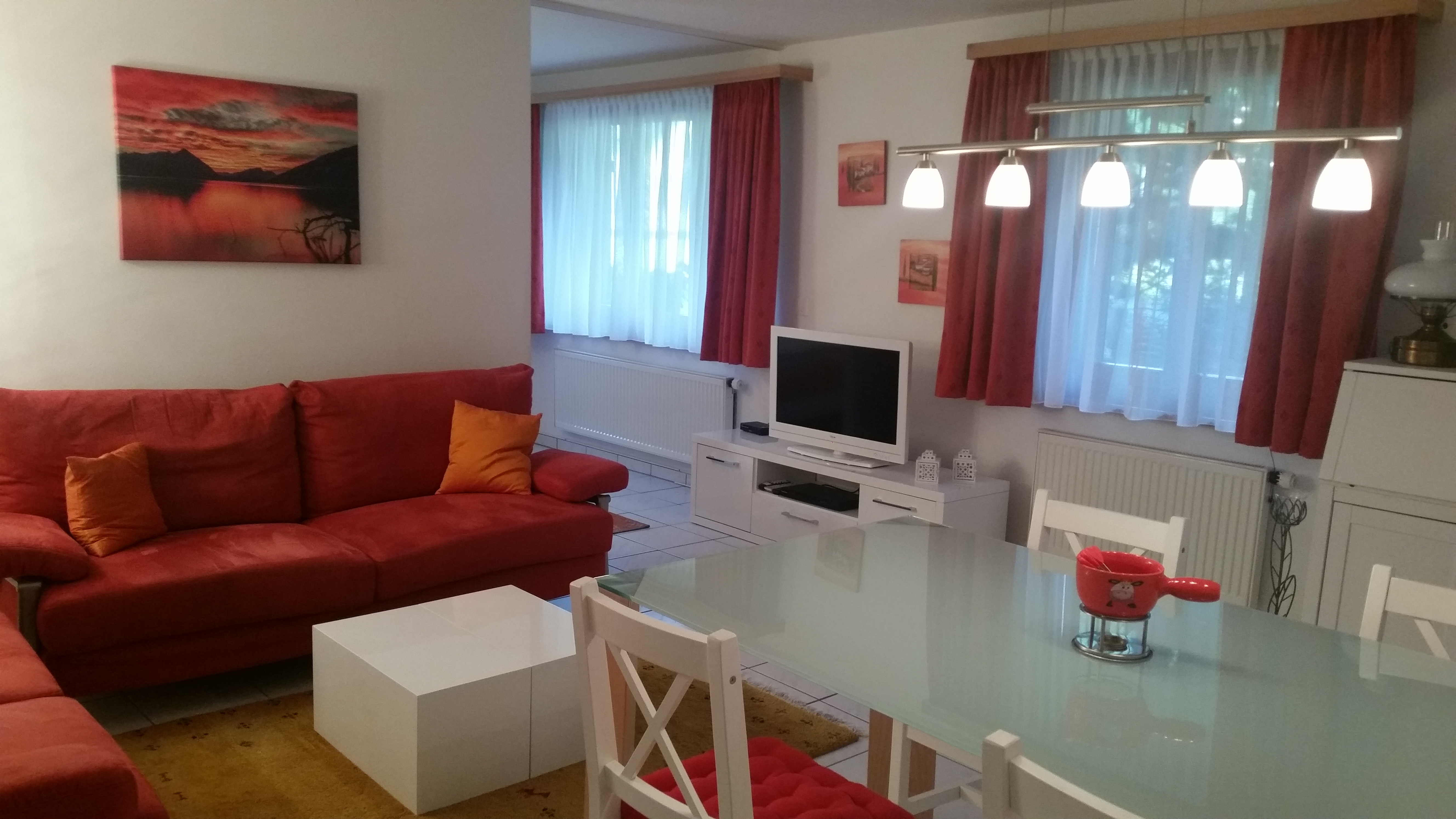 Monteurwohnung - Kühlschrank - Schweiz - Monteurzimmer Wilderswil  - Obereigasse