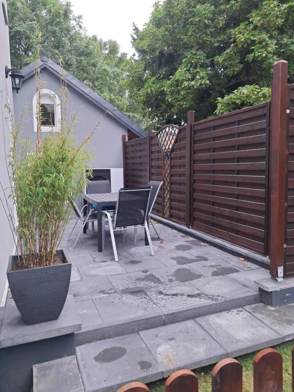 Monteurzimmer: Terrasse - Misena