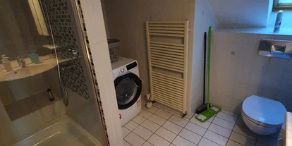 Monteurwohnung - PLZ 79418 (Deutschland) - Dusche & WC OG - Ferienwohnung Patrizia