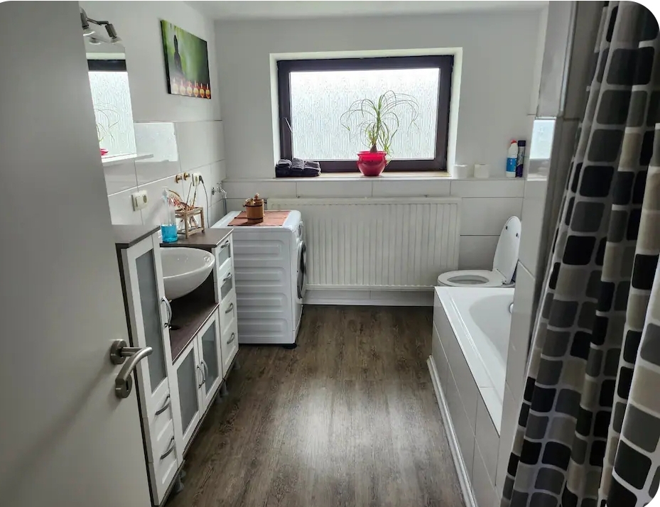 Monteurzimmer: Gemeinschaftsbad - Gästezimmer Rauw 