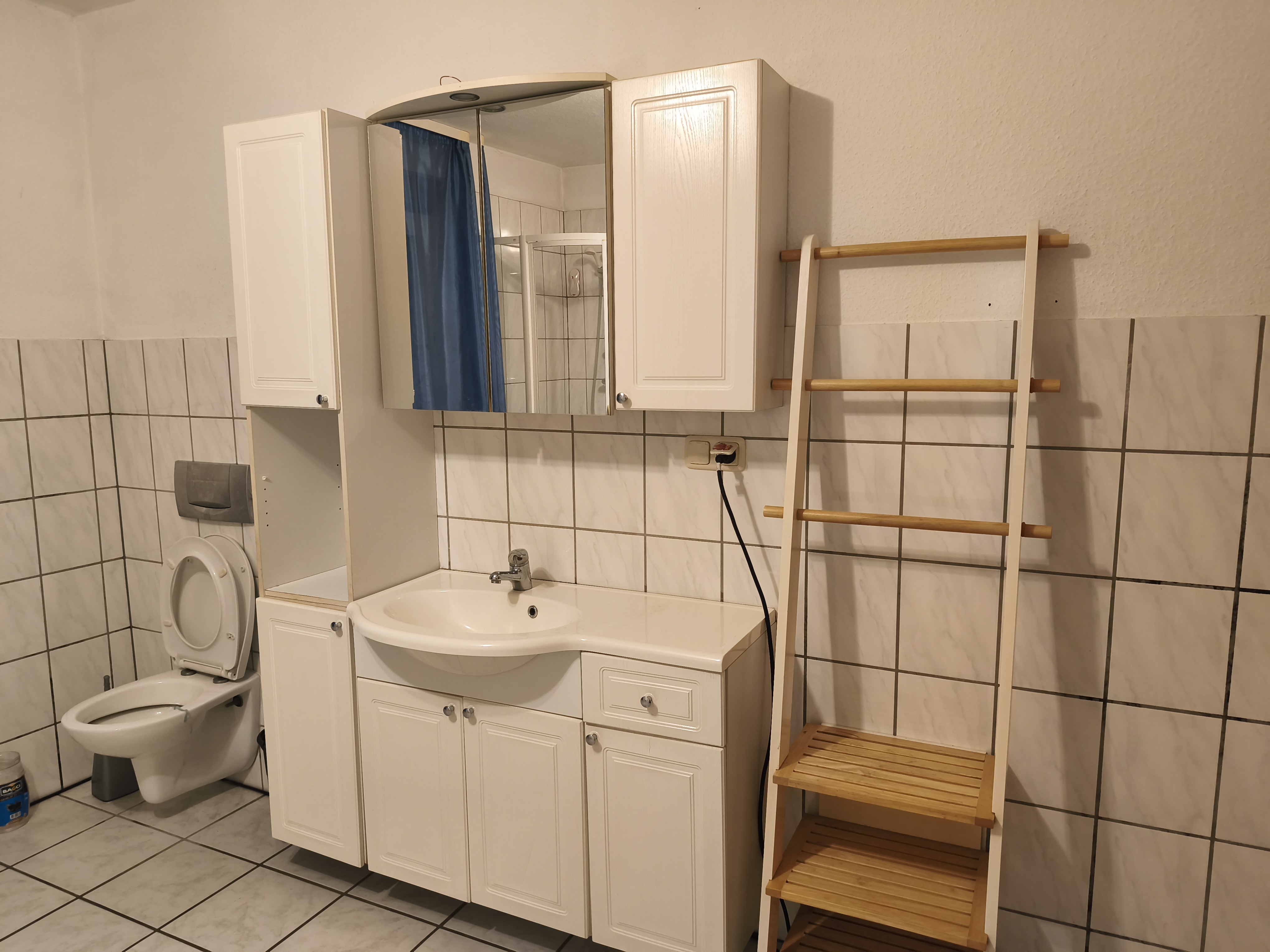 Monteurwohnung - Zimmertyp: Doppelzimmer - Hessen - Badezimmer mit WC 2 Etage - ASX Monteurwohnung Casa Alex Großalmerode Trubenhausen 