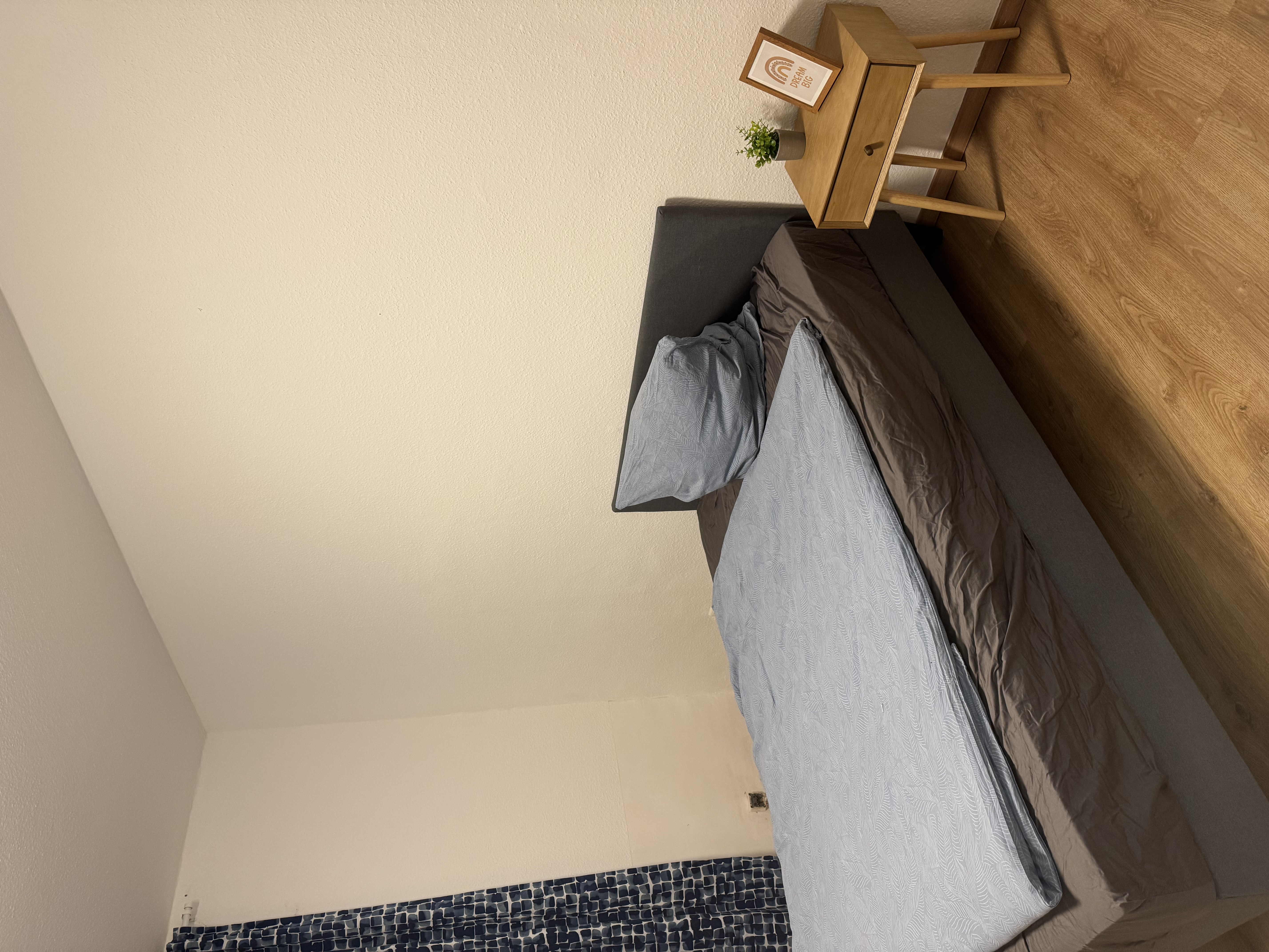 Monteurzimmer: Großzügiges Monteurzimmer in Neunkirchen