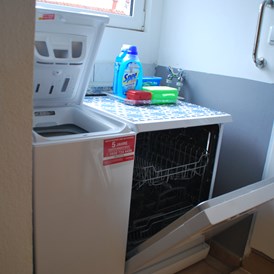 Monteurzimmer: Waschmaschine Geschirrspüler - Schlafen wie Zuhause