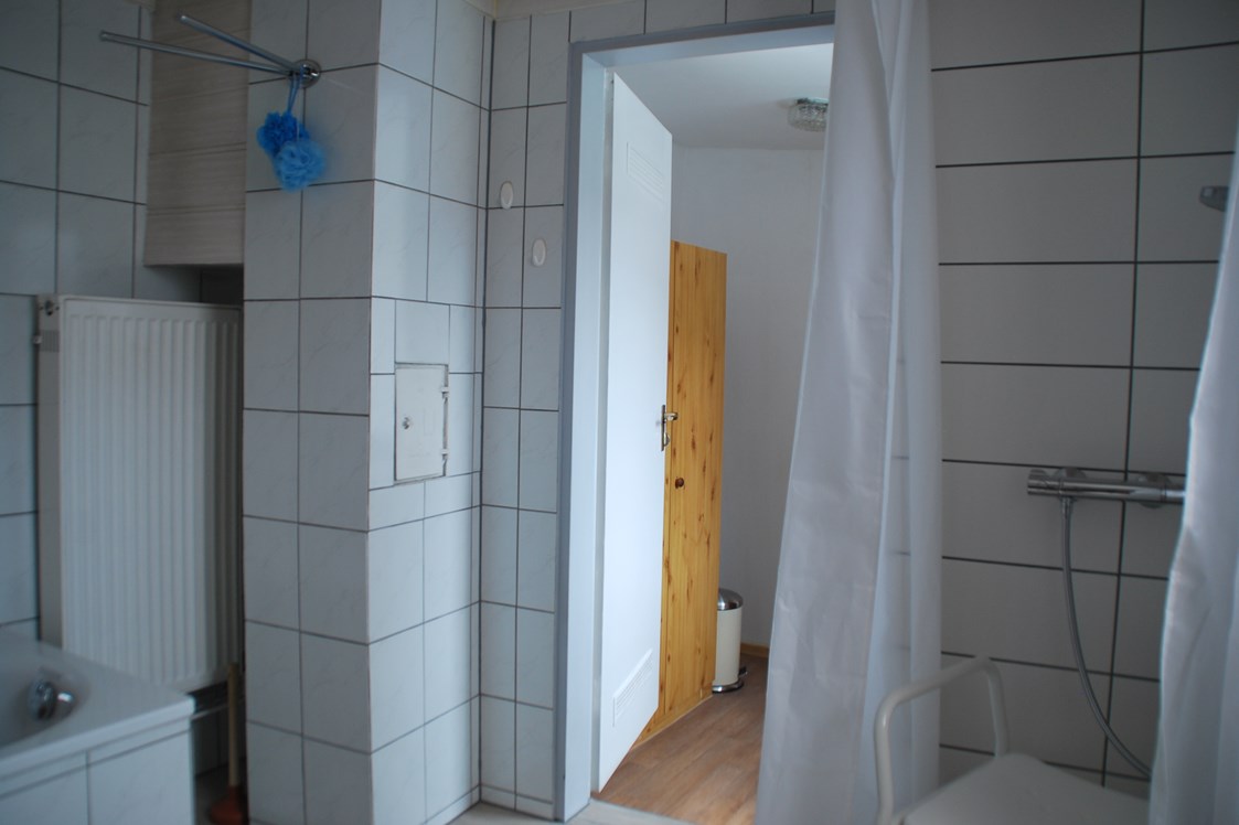 Monteurzimmer: Dusche - Schlafen wie Zuhause