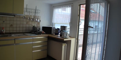 Monteurwohnung - PLZ 97342 (Deutschland) - Zugang zum Balkon - Schlafen wie Zuhause