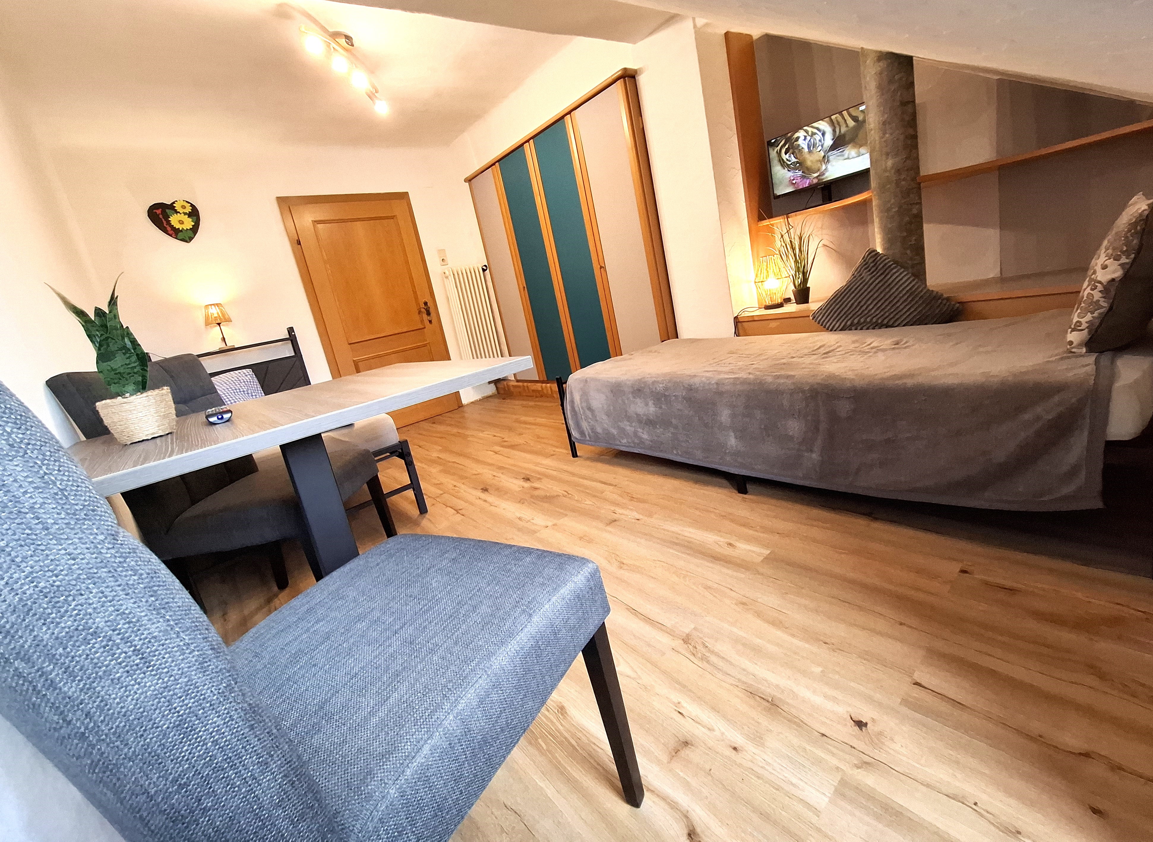 Monteurwohnung - Art der Unterkunft: Apartment - Zweibettzimmer - Raben Apartment - Monteurunterkunft
