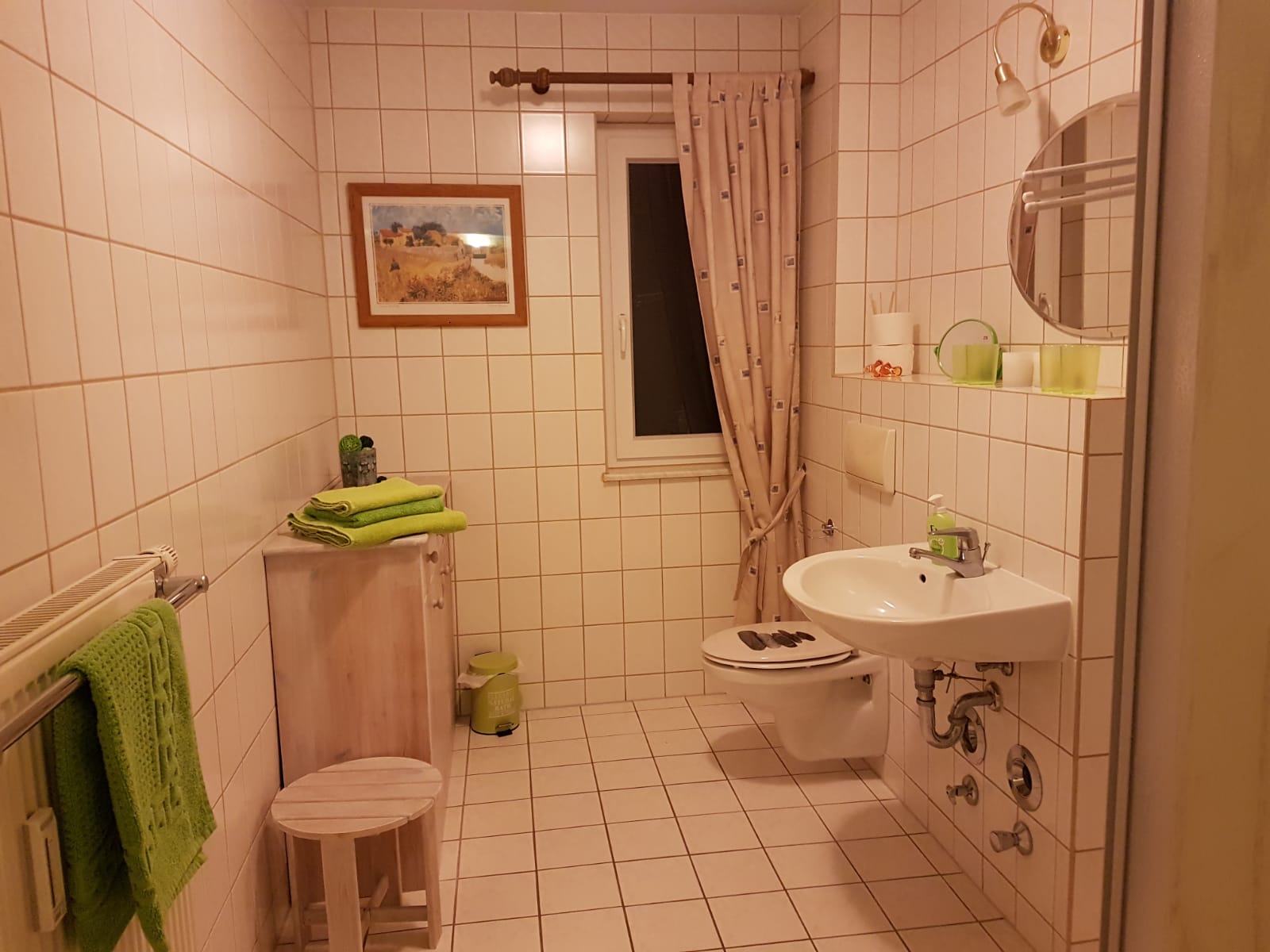 Monteurzimmer: Helle renovierte Wohnungen in Karlshagen auf Usedom 