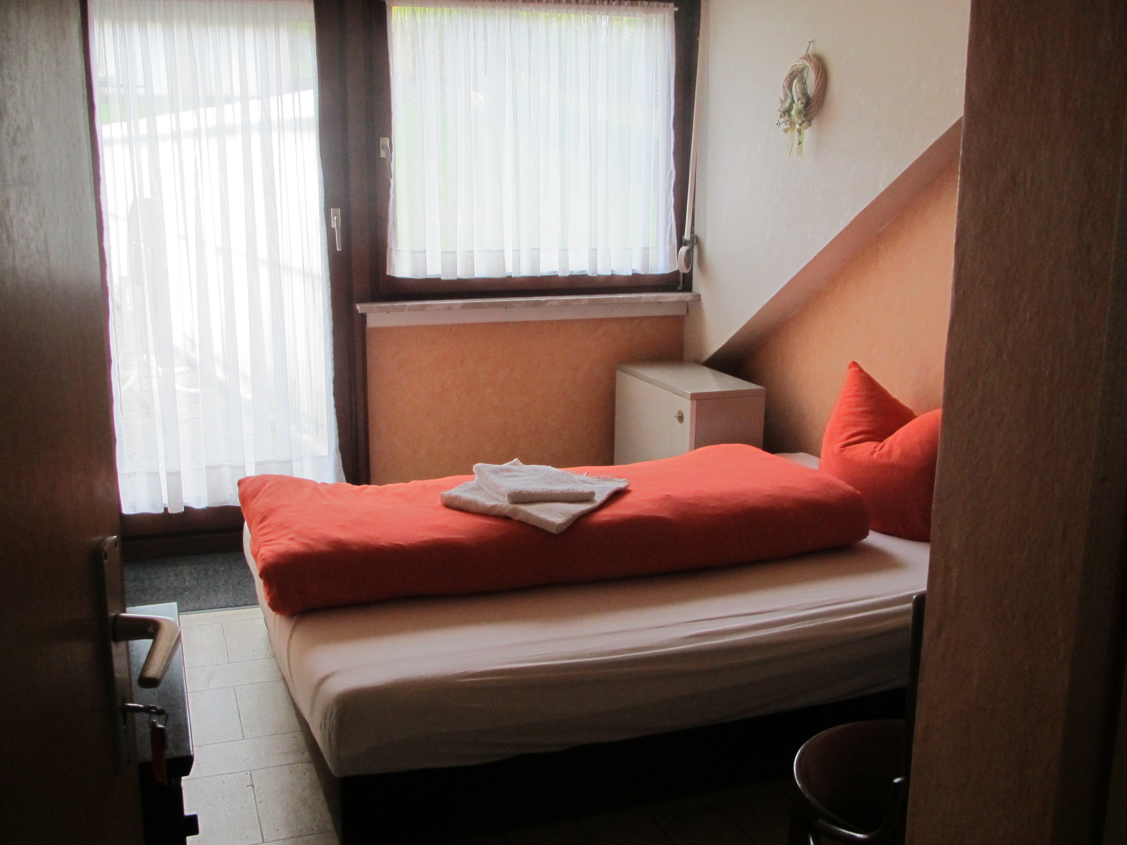 Monteurwohnung - Art der Unterkunft: Pension - Rheinland-Pfalz - Monteurzimmer in Osann-Monzel - Pension Dietmar Hoffmann