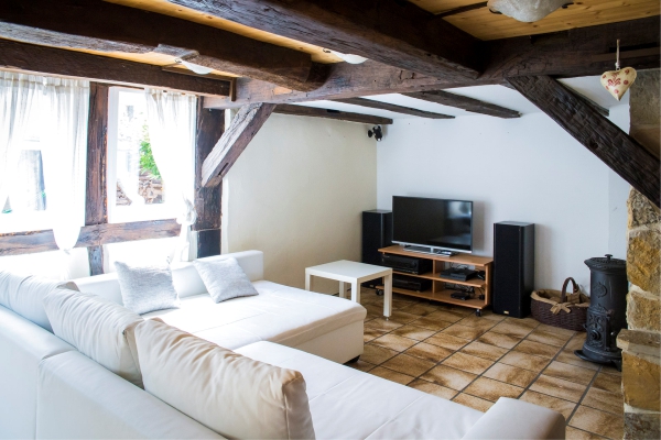 Monteurwohnung - Warburg Daseburg - Wohnzimmer - Monteurunterkunft - Gemütliches Fachwerkhaus 