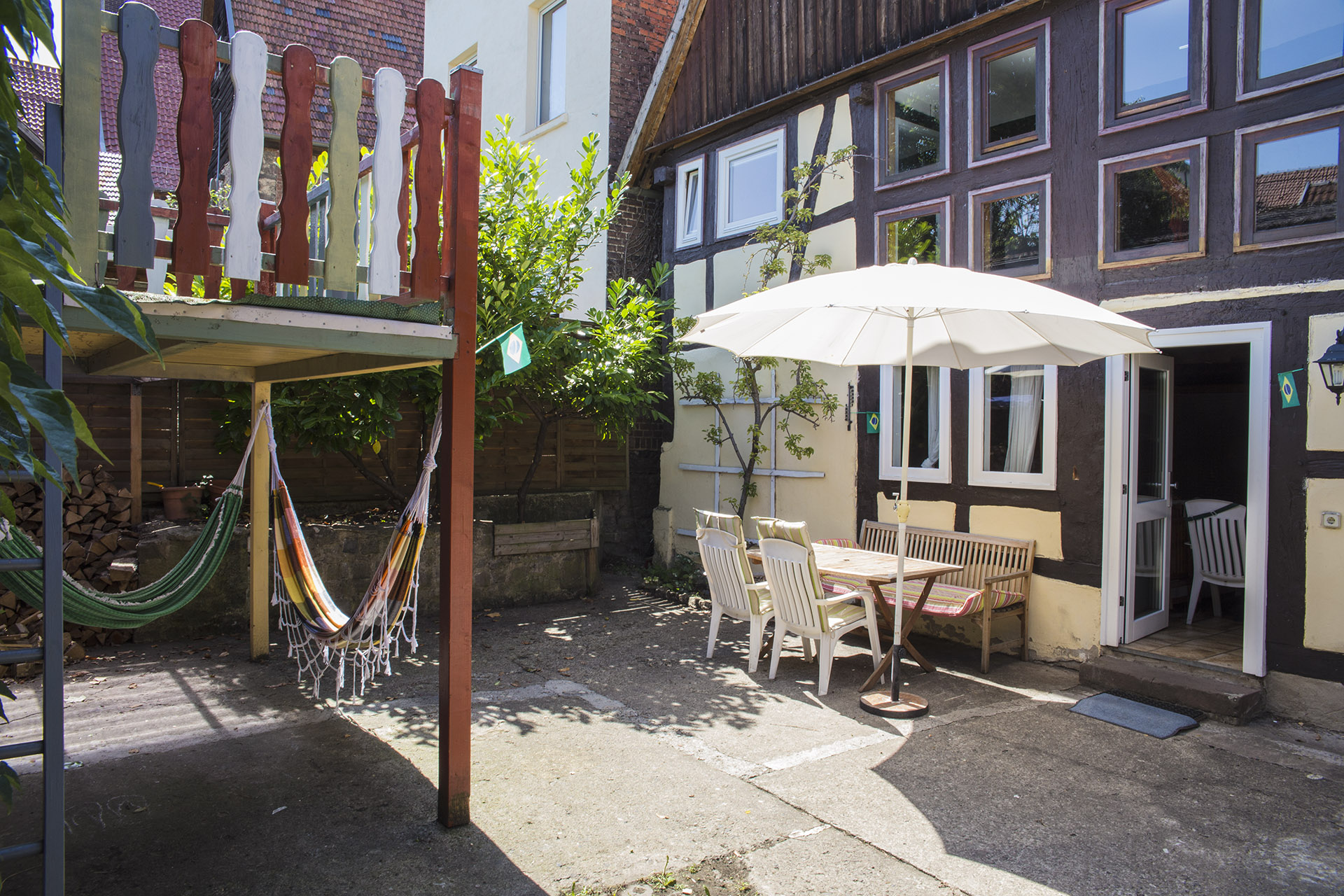 Monteurzimmer: Terrasse  - Monteurunterkunft - Gemütliches Fachwerkhaus 