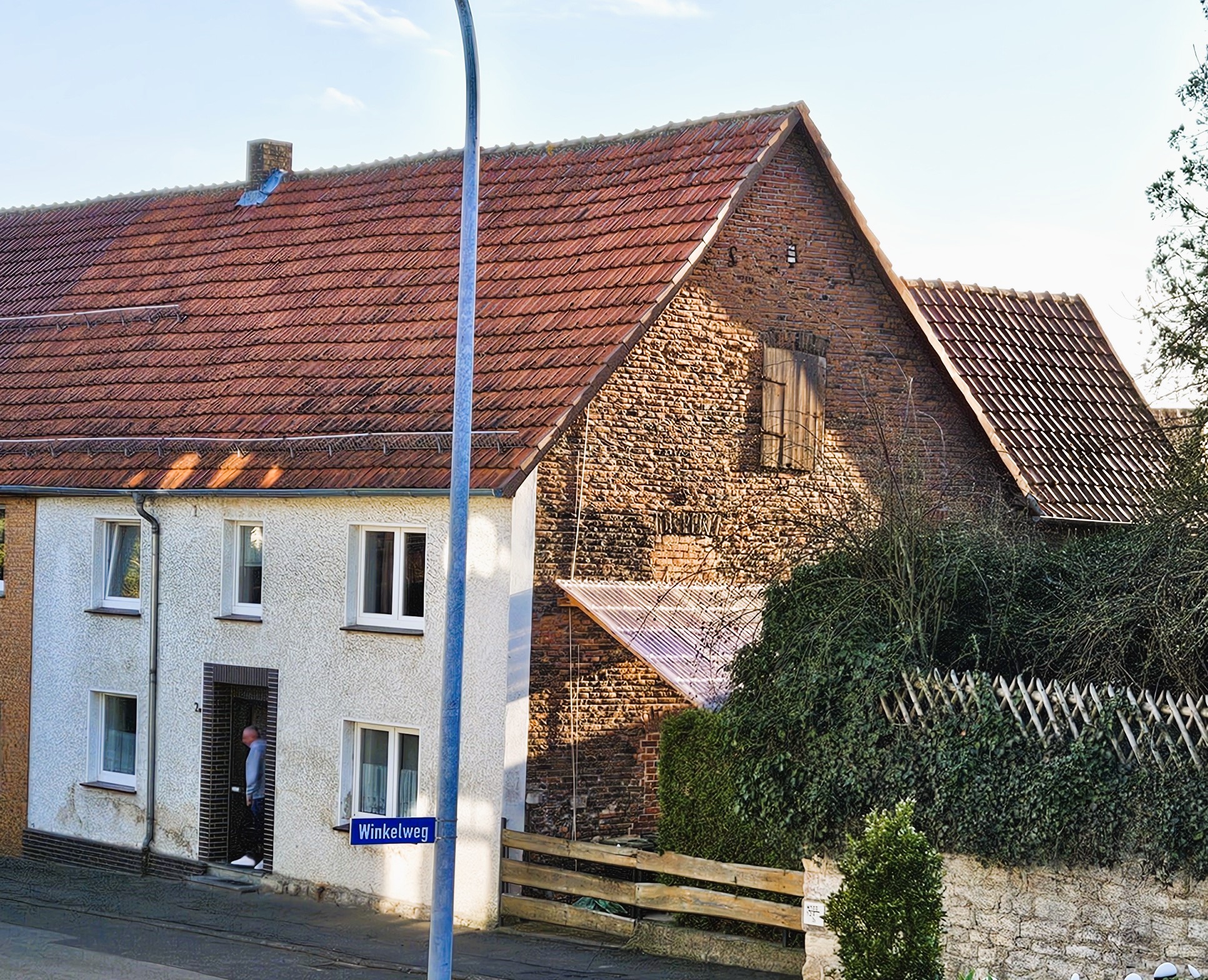 Monteurwohnung - Warburg Daseburg - Außenansicht - Monteurwohnung - Alte Schmiede