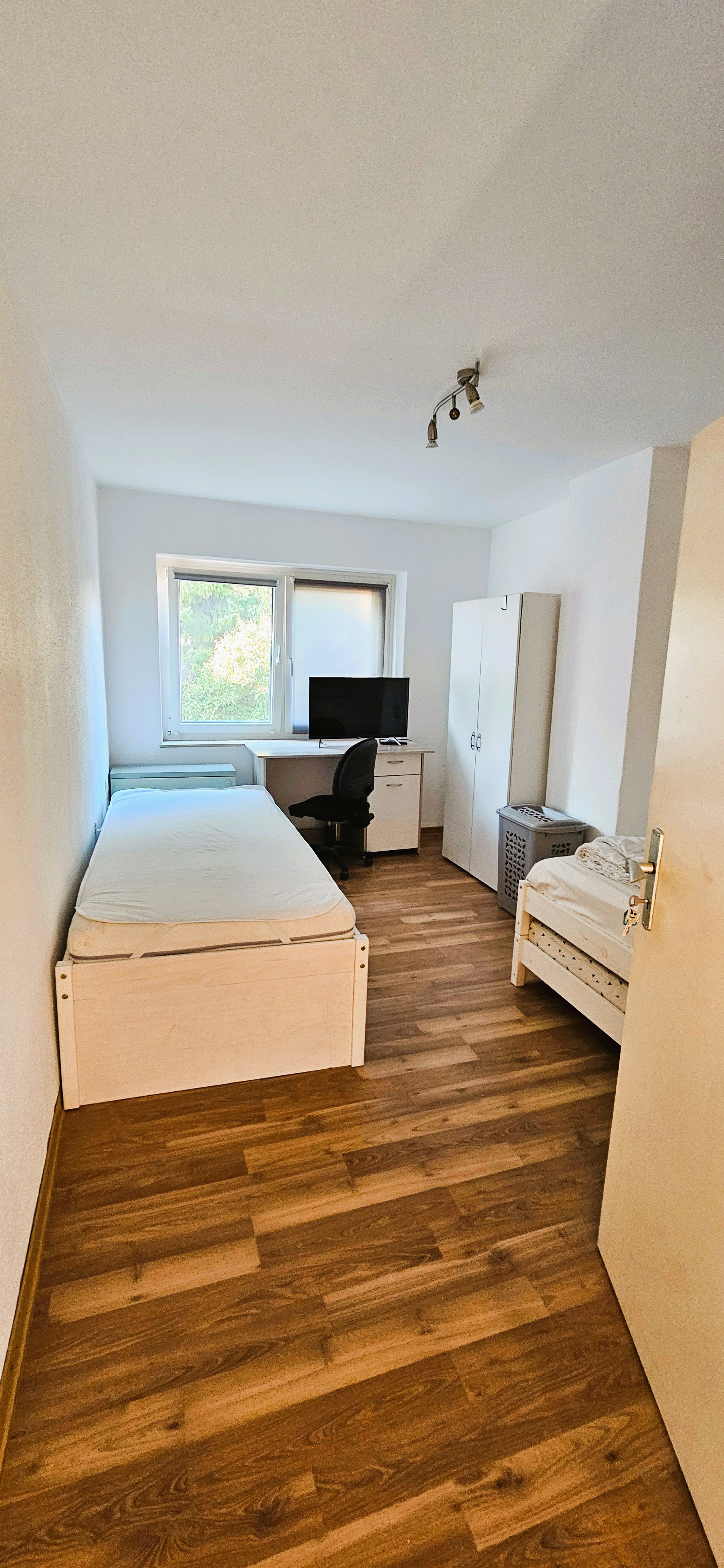 Monteurwohnung - Warburg Daseburg - Zimmer2 - erstes Stockwerk - Monteurwohnung - Alte Schmiede