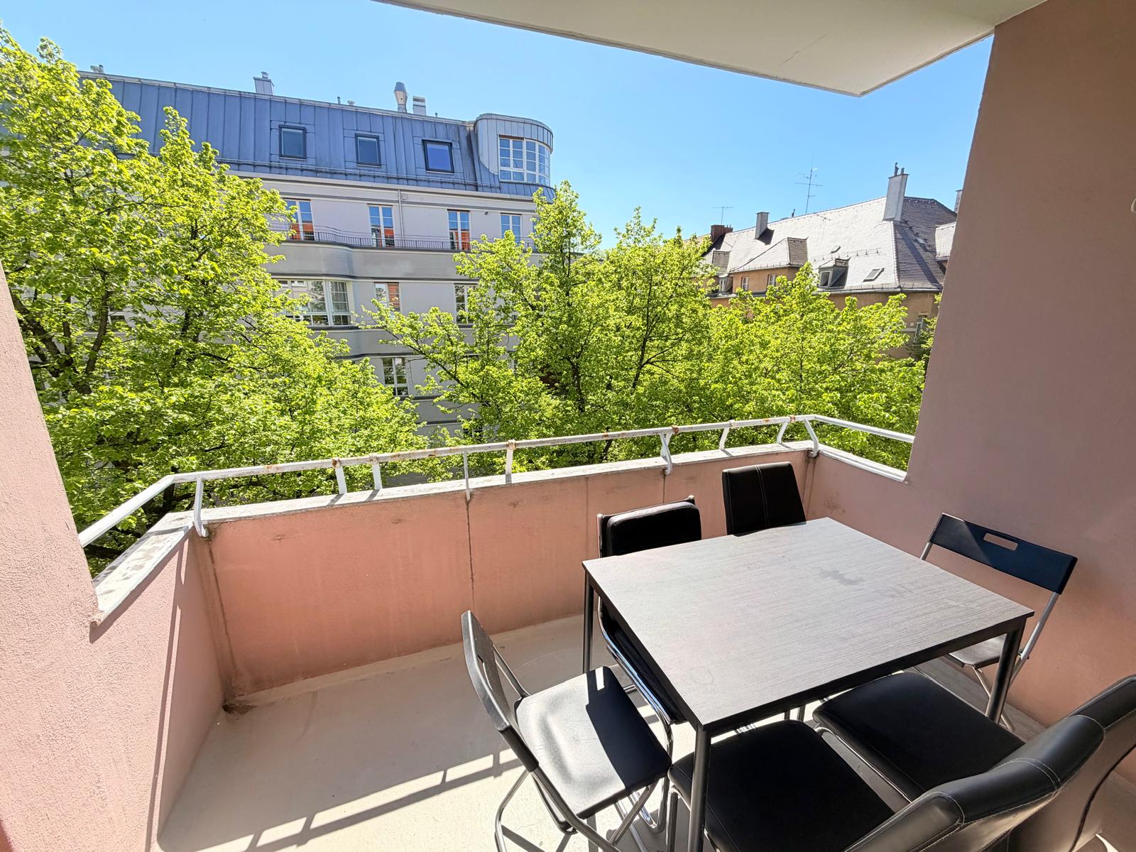 Monteurzimmer: Flexible Firmenunterkunft / Temporäres Wohnen in München-Schwabing