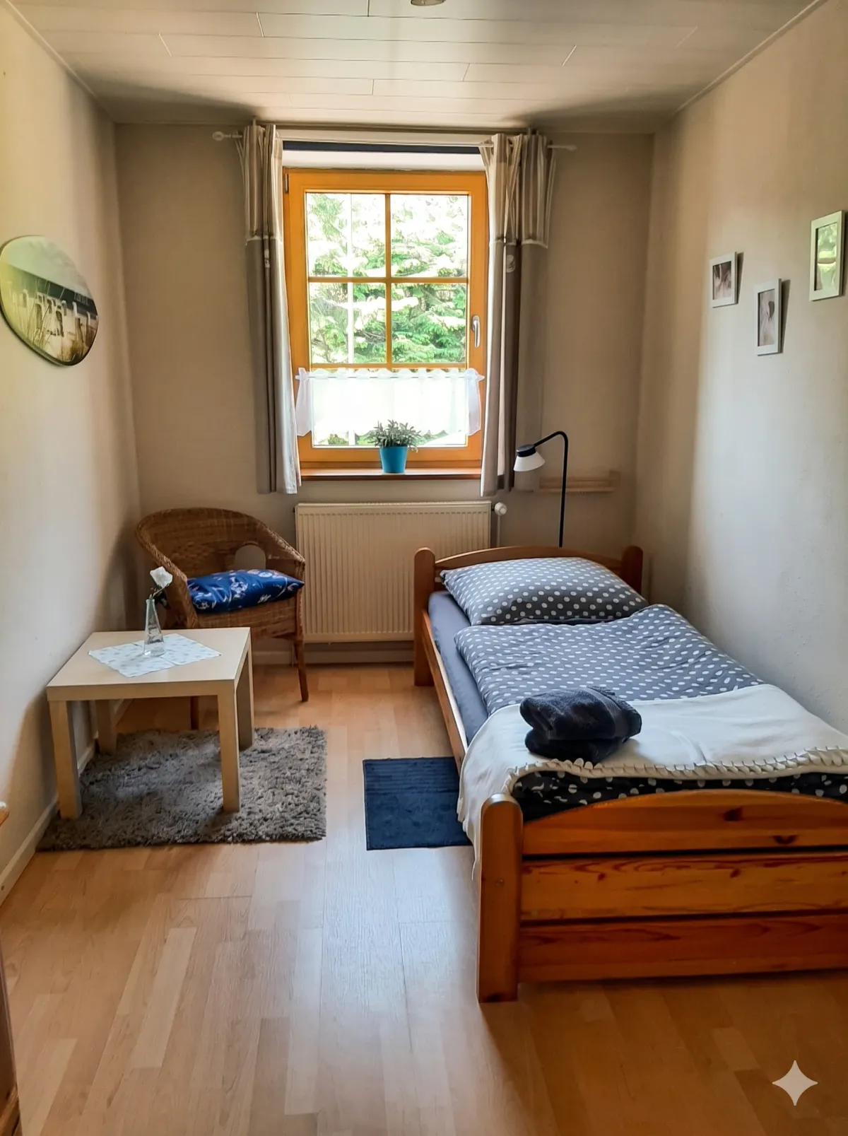 Monteurzimmer: Einzelzimmer D - Pension Familie Ehlert
