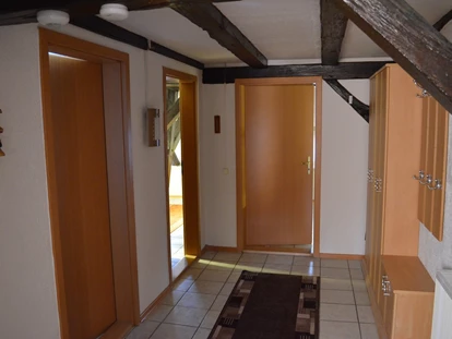 Monteurwohnung - TV - Deutschland - Wohnungsflur - Leischnerhof