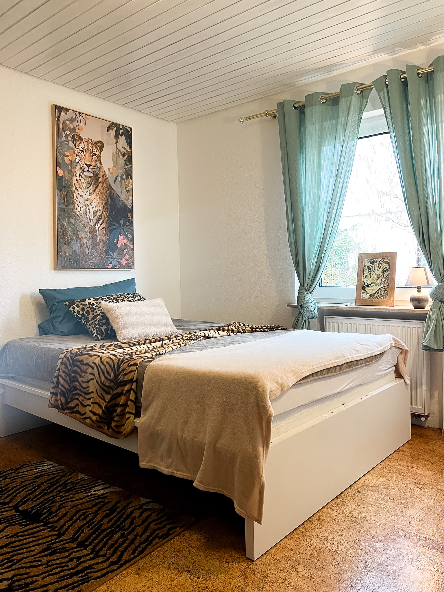 Monteurwohnung - PLZ 74532 (Deutschland) - SZ mit Doppelbett - Großes 3 SZ Apartment mit Balkon, WLAN & Parkplatz
