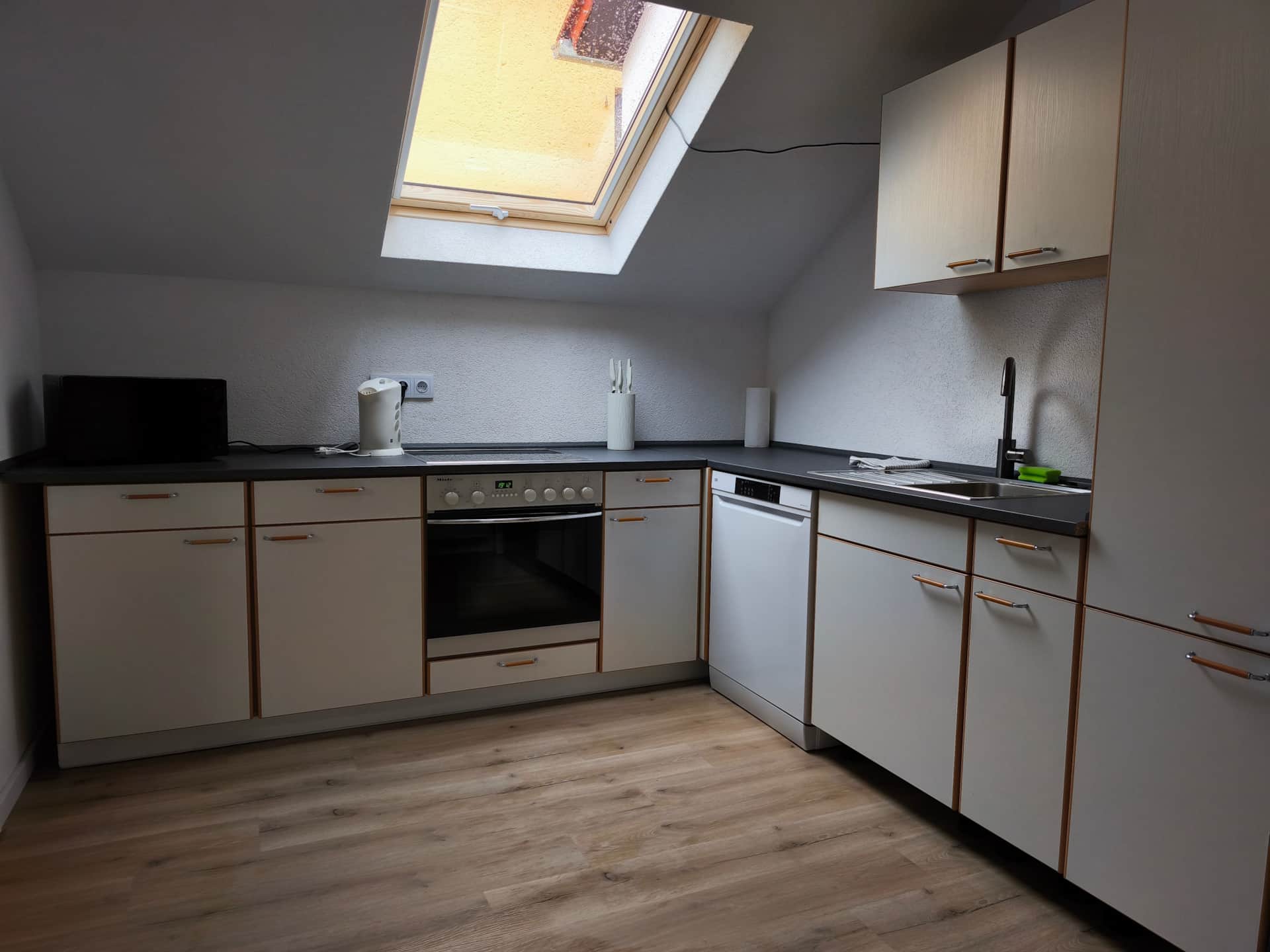 Monteurwohnung - Stuttgart / Kurpfalz / Odenwald ... - Küche - Work & Travel 4