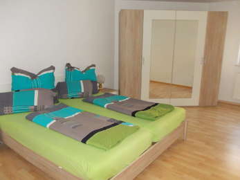 Monteurzimmer: Schlafzimmer - Ferienwohnung Alexandra