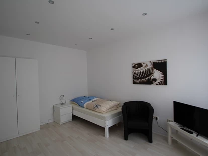 Monteurwohnung - Balkon - Deutschland - Schlafen mit TV - Monteurzimmer Meyer Varel