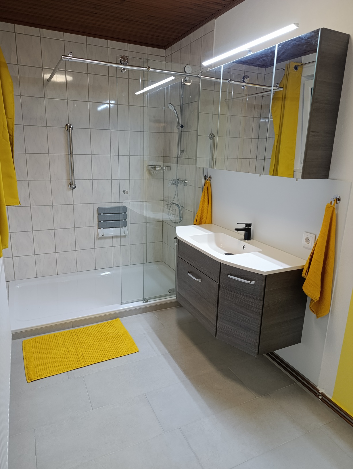 Monteurwohnung - Art der Unterkunft: Apartment - Bad Erdgeschoß - Casa del Witzmann 