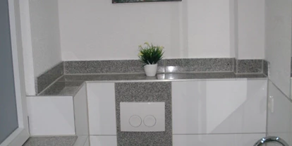 Monteurwohnung - PLZ 52379 (Deutschland) - Badezimmer - Monteurzimmer A. Simon