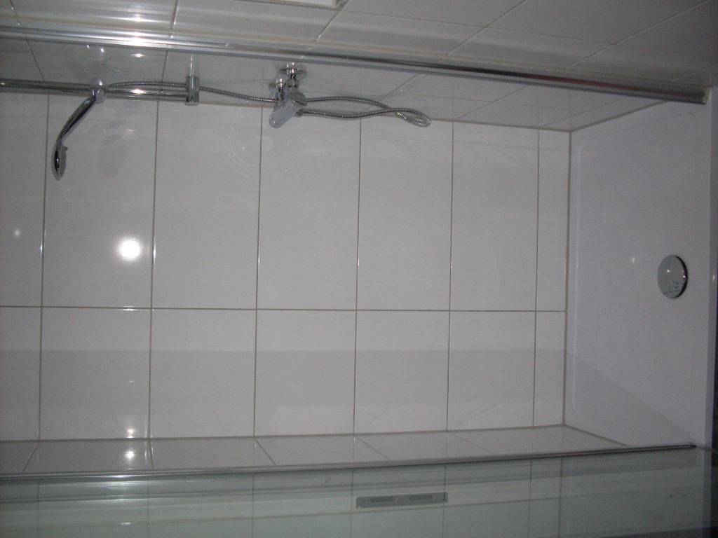 Monteurzimmer: Dusche - Monteurzimmer A. Simon