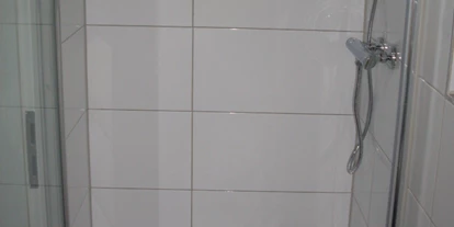 Monteurwohnung - PLZ 52379 (Deutschland) - Dusche - Monteurzimmer A. Simon
