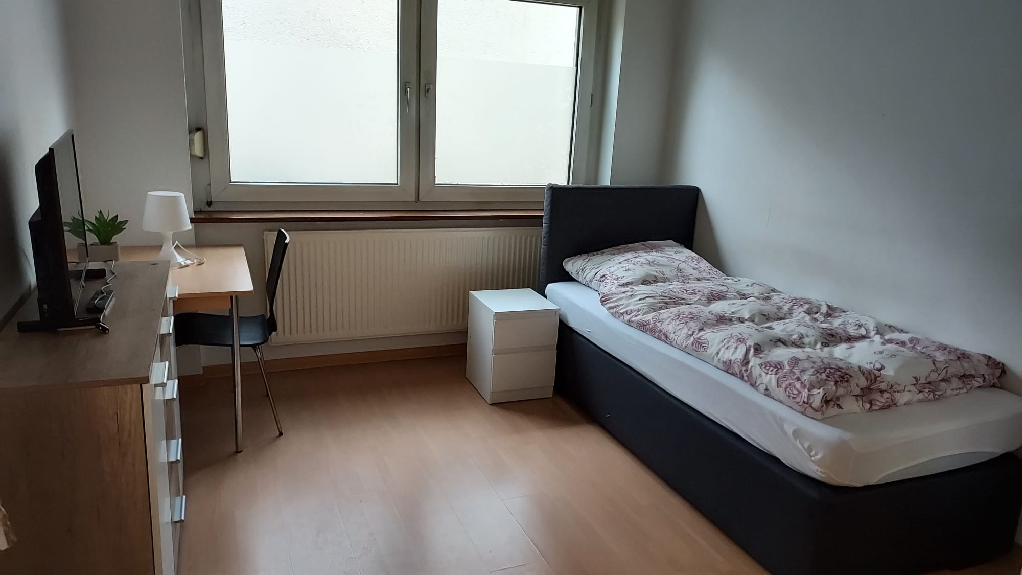 Monteurzimmer: 1-Bett, 2-Bett und 3-Bettzimmer