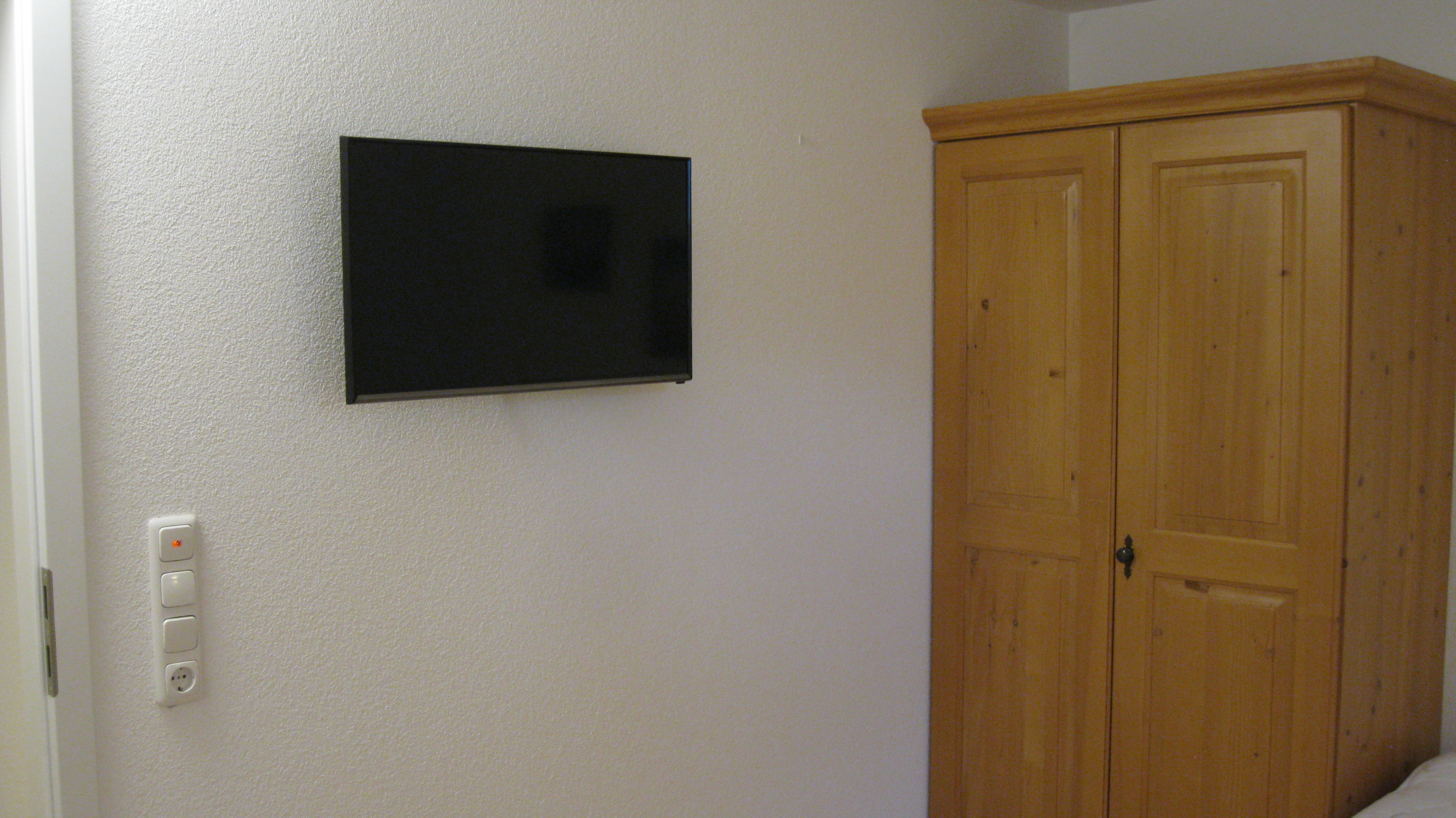 Monteurwohnung - Oberösterreich - Doppelzimmer / TV - Traunapartment - Zentrale Lage
