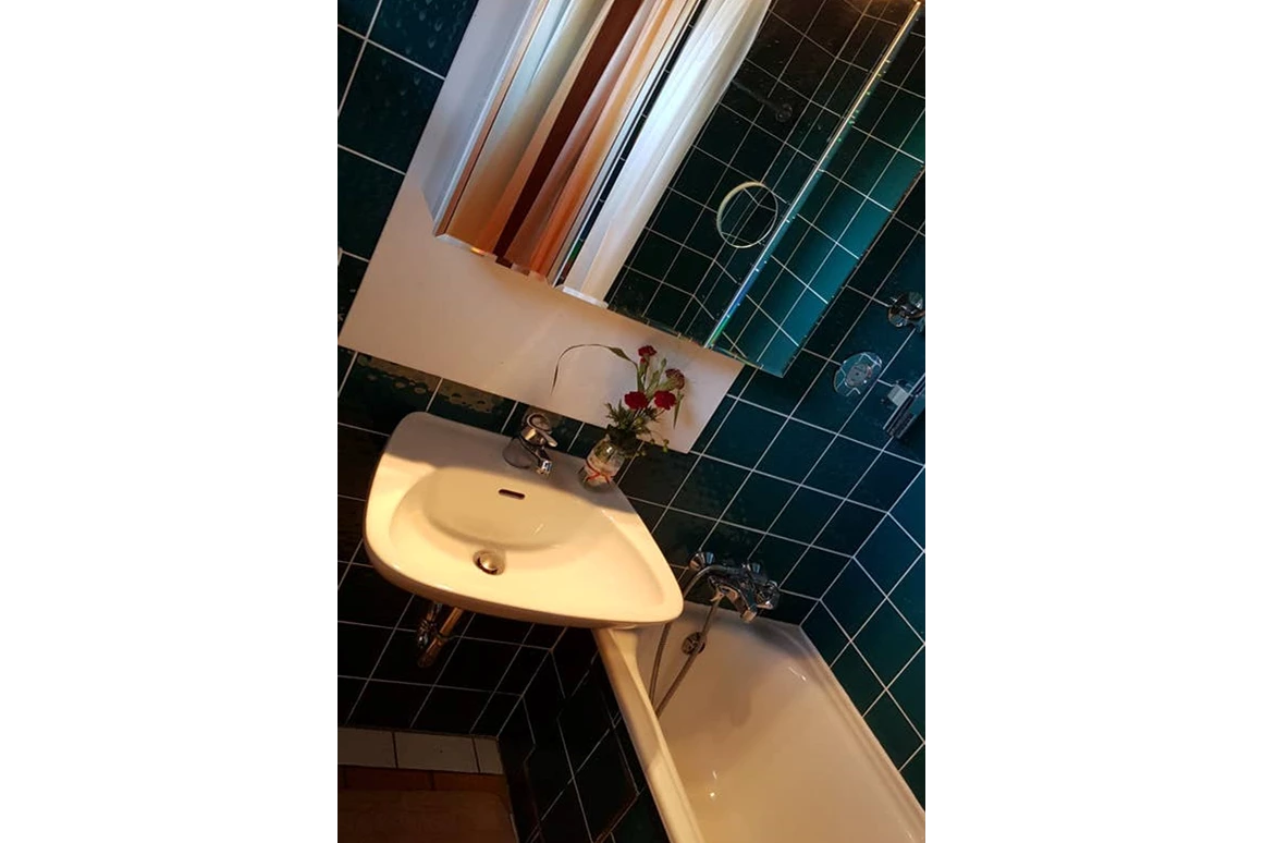 Monteurzimmer: Badezimmer - Ferienwohnung Monteurzimmer Julian