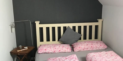 Monteurwohnung - Badezimmer: eigenes Bad - Münsterland - Schlafzimmer - Ferienwohnung  Landart