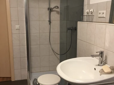 Monteurzimmer: Pfeils Ferienwohnung