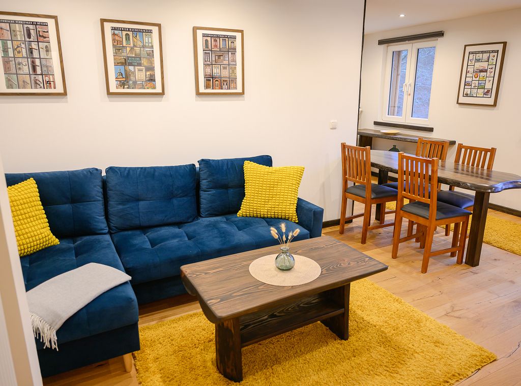 Monteurzimmer: 2-Zimmer-Wohnung - Vierburg Bützow
