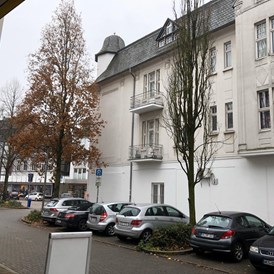 Monteurzimmer: Außenansicht - Gelsenkirchen, große Dachgeschosswohnung, 2 bis 5 Personen