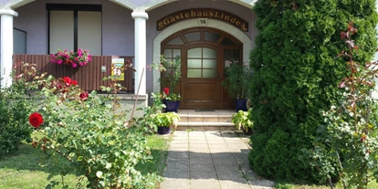 Monteurwohnung - Parkplatz: eigener Parkplatz vorhanden - Österreich - Gästehaus Linde - Bioweingut & Gästehaus Linde Steiner
