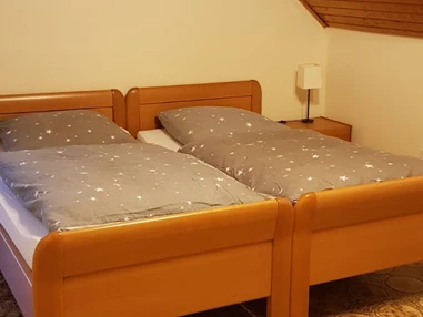 Monteurzimmer: Ferienwohnung Castell