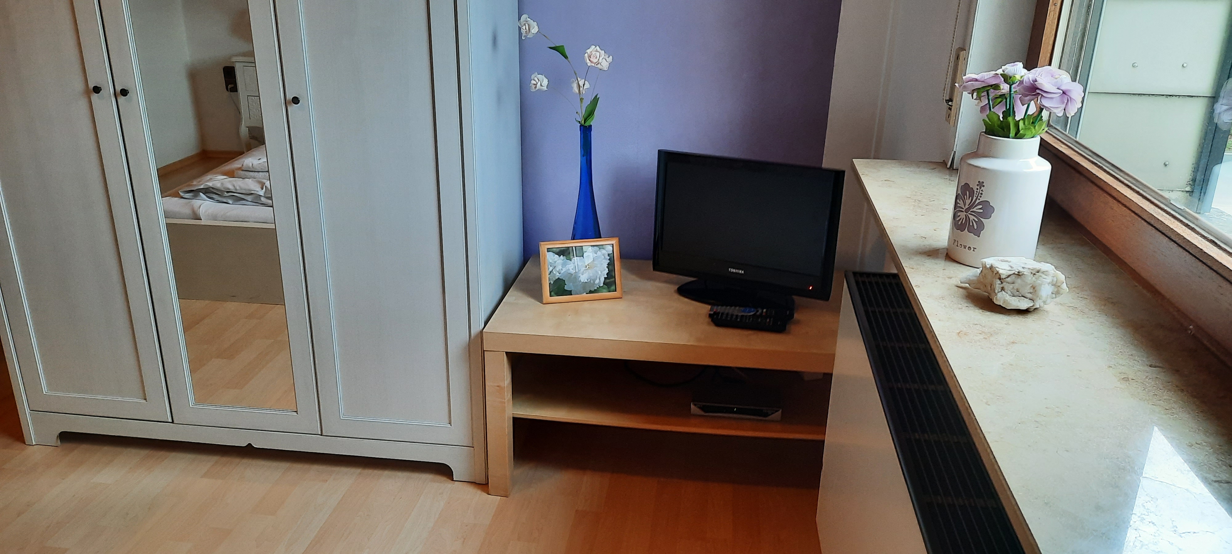 Monteurzimmer: zus. TV im Doppelzimmer 2 - Roder am Eifelsteig