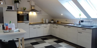 Monteurwohnung - Uslar - Ferienwohnung im Solling - Großes Appartement in Niedersachsen Nähe Göttingen, für bis 5 Personen geeignet