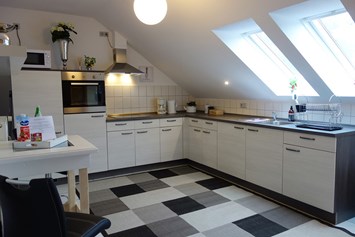 Monteurzimmer: Ferienwohnung im Solling - Großes Appartement in Niedersachsen Nähe Göttingen, für bis 5 Personen geeignet