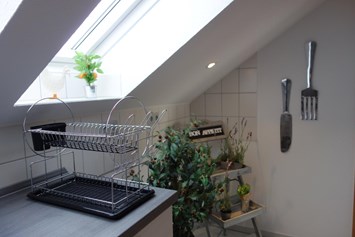 Monteurzimmer: Große Einbauküche mit Vollausstattung - Großes Appartement in Niedersachsen Nähe Göttingen, für bis 5 Personen geeignet