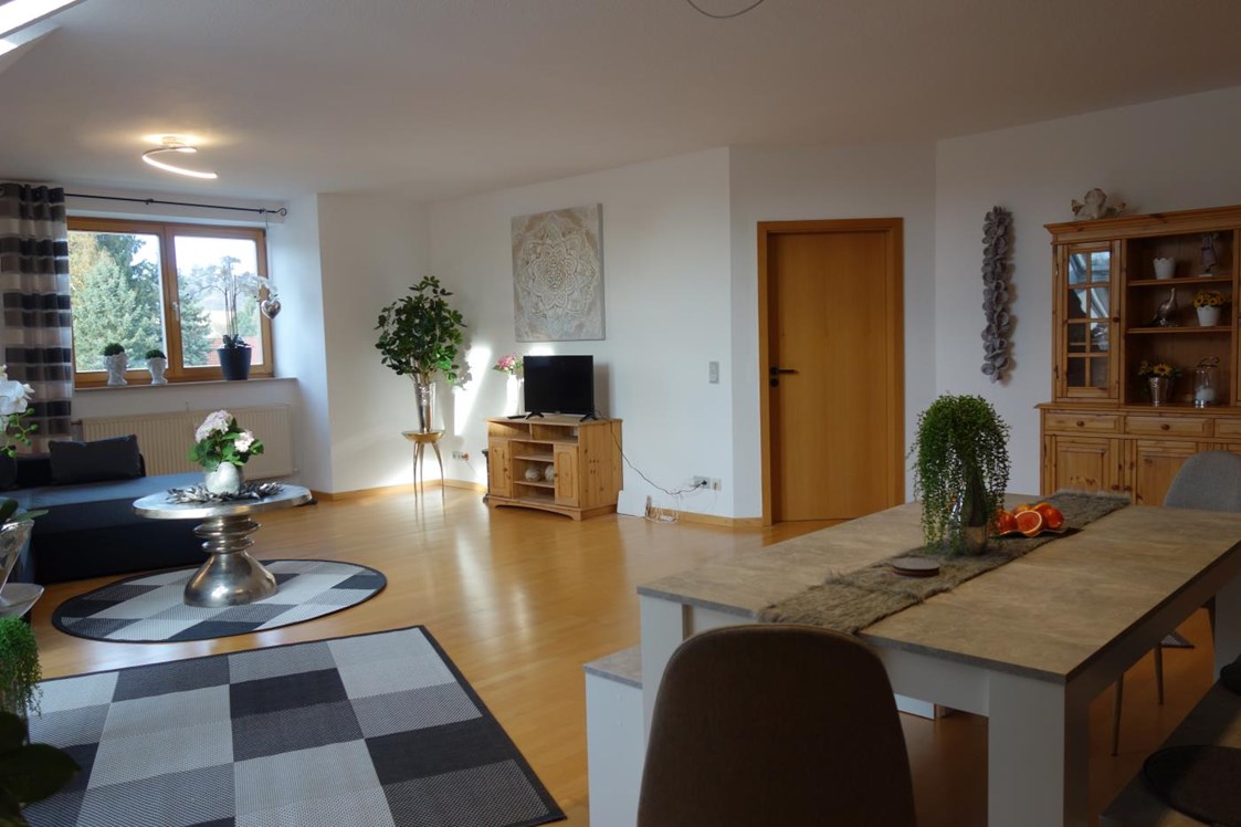 Monteurzimmer: Relaxzone zum Wohlfühlen - Großes Appartement in Niedersachsen Nähe Göttingen, für bis 5 Personen geeignet