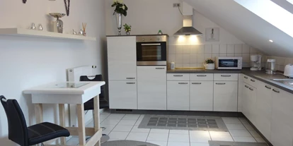 Monteurwohnung - Uslar - Einbauküche - Großes Appartement in Niedersachsen Nähe Göttingen, für bis 5 Personen geeignet