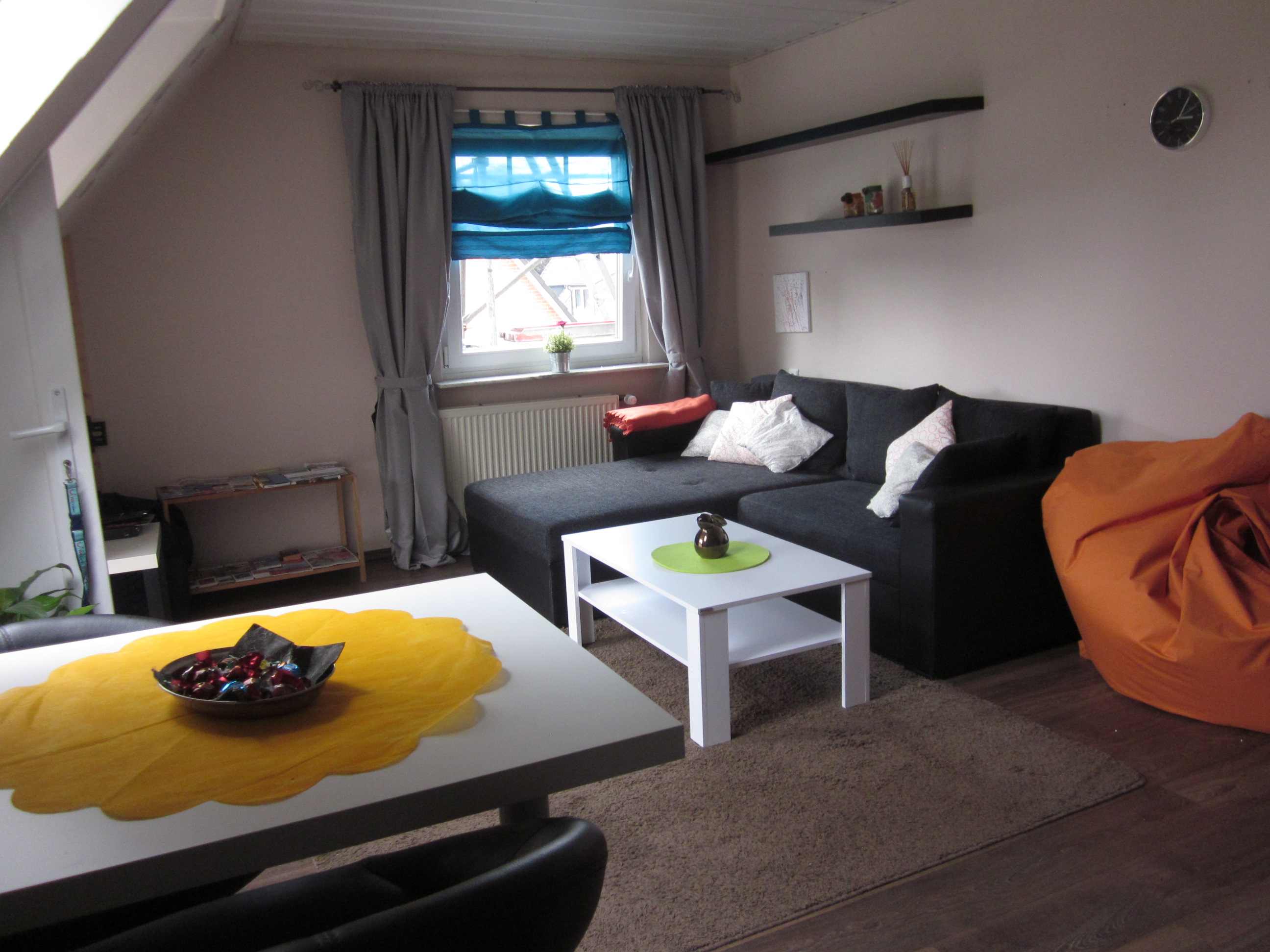 Monteurzimmer: Wohn- Ess-Bereich im 1. OG - Casa Cerasum